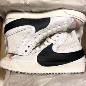 Nike Blazer Mid ‘77 Jumbo - NWT
